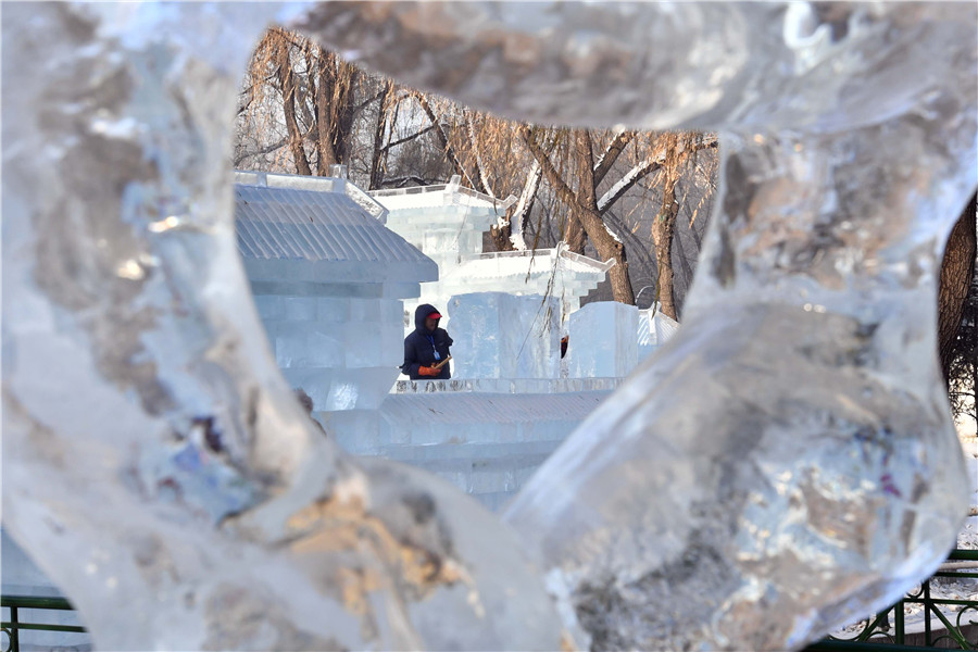 36th National Ice Sculpture Competition kicks off in Harbin