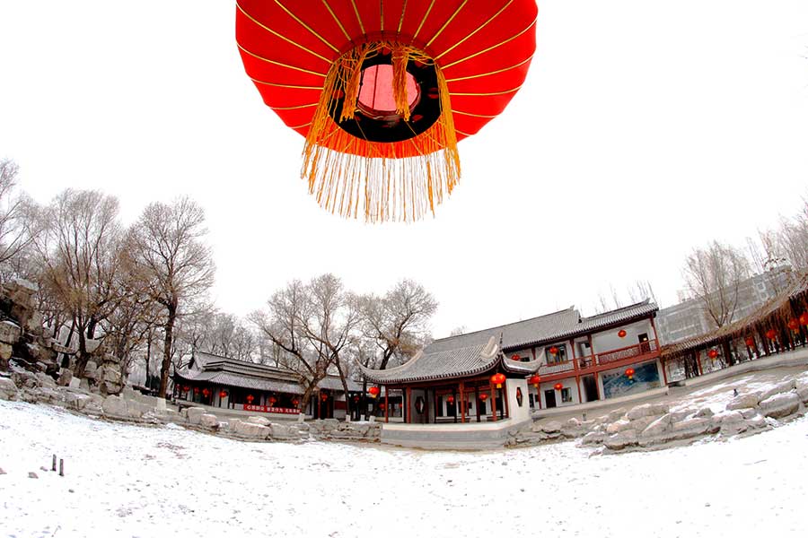 Frequent snowfall boosts winter tourism in Zhangjiakou, Hebei province