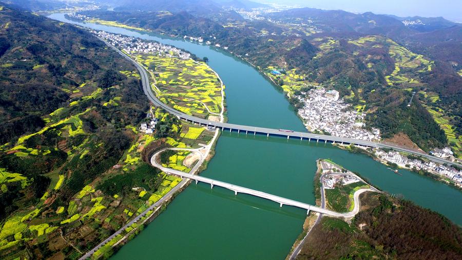 Scenery of Anhui segment of Huizhou-Hangzhou Highway