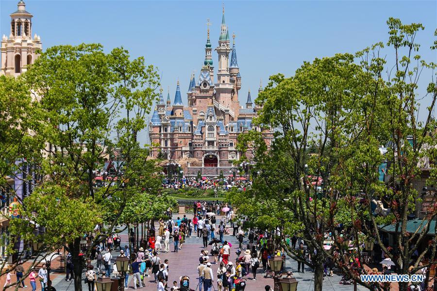 Shanghai Disney Resort welcomes 10 millionth visitor