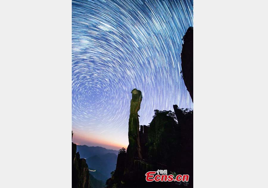 'Starry, starry nights' over Sanqing Mountain