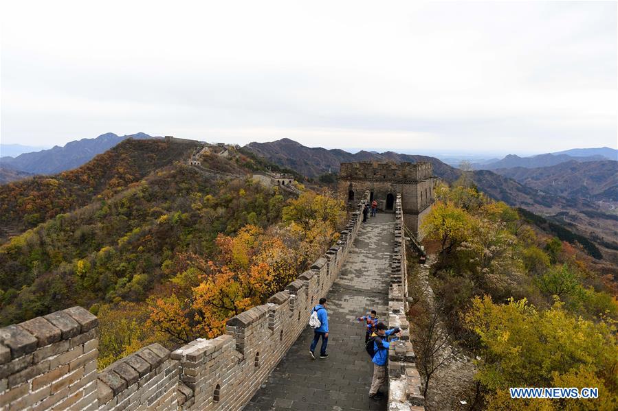 Autumn scenery of Beijing's Mutianyu Great Wall