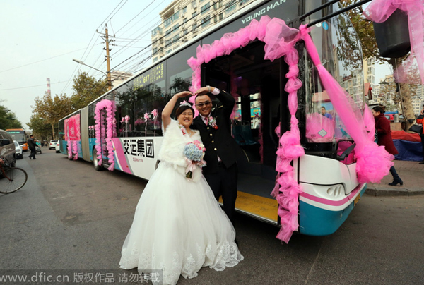 Trending: Man takes bus to take his bride-to-be to wedding site