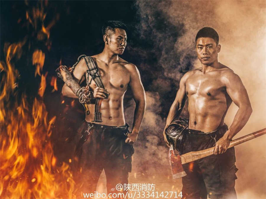 Chinese firefighters awe netizens in 2017 Calendar