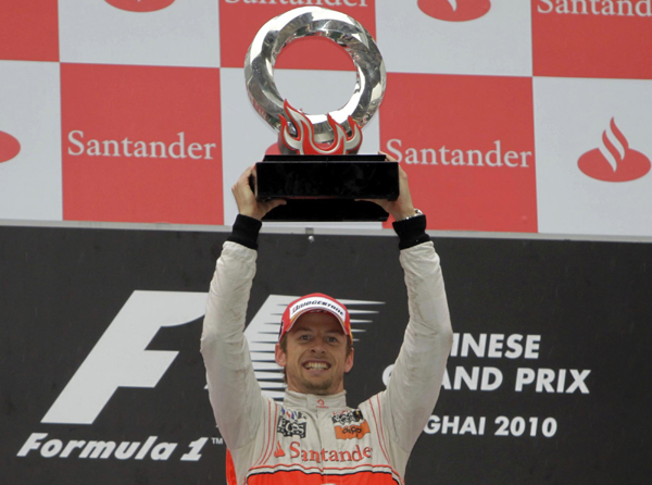 巴顿夺得F1大奖赛中国站冠军