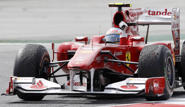 F1西班牙站：韦伯夺冠 阿隆索亚军