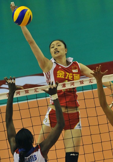 女排精英赛：中国队3:0完胜古巴队获亚军