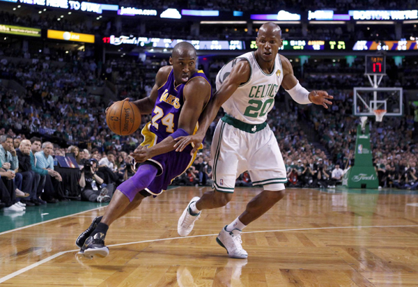 NBA：凯尔特人末节制胜湖人 总比分2:2