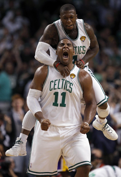 NBA：凯尔特人末节制胜湖人 总比分2:2