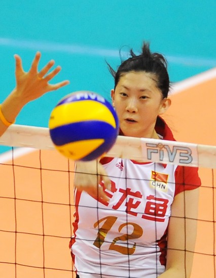 女排亚洲杯：中国队3:0横扫泰国夺冠