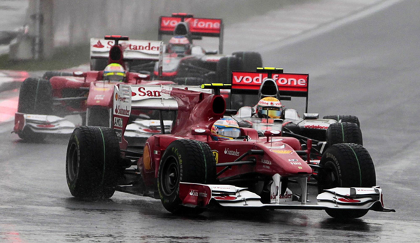 F1韩国站：阿隆索夺首冠排名榜首 红牛车队惨遭滑铁卢
