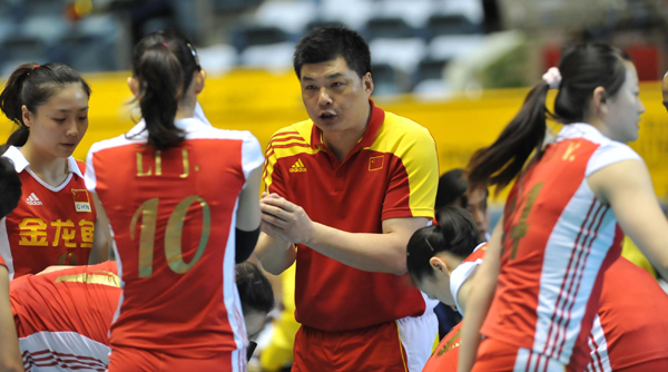 中国女排3:0完胜波兰 八强尚留一线生机