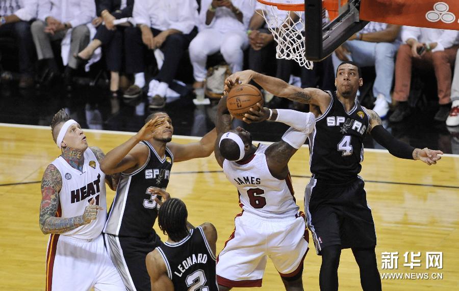 热火力擒马刺 4:3逆转夺2013年NBA总冠军