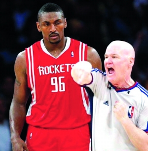 NBA裁判潜规则大全:看与教练私交 曾惹恼乔丹