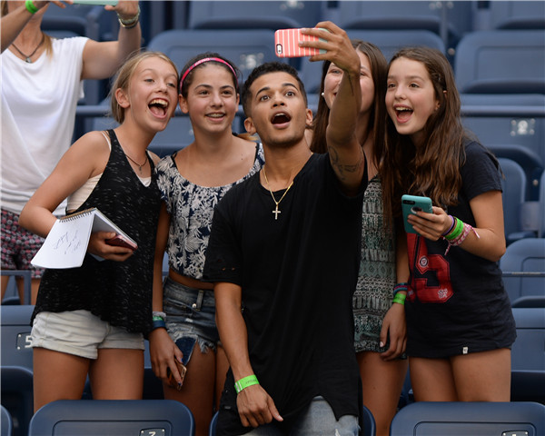 From gymnastics to jam sessions, Jordan Fisher aims high
