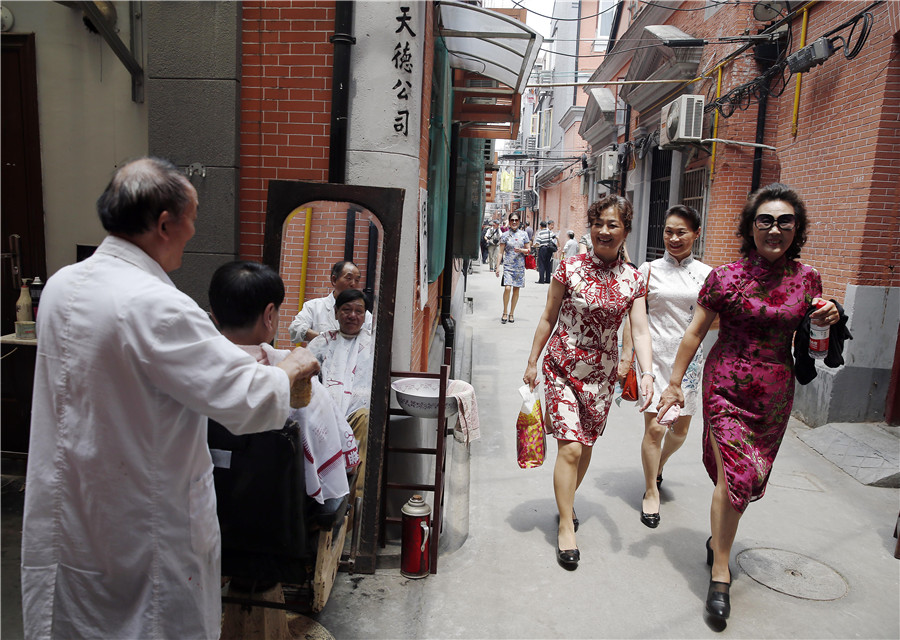 Nongtang:symbols of a vanishing life in Shanghai