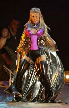 Sexy media a siren call to promiscuity?