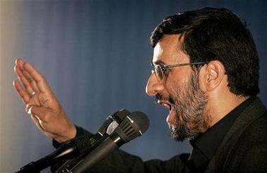 Iranian President Mahmoud Ahmadinejad during a ceremony in Tehran, June 3, 2006. Ahmadinejad said on Thursday threats would not work in solving a dispute over the country's nuclear programme but Iran was ready to clear up misunderstandings with the world. [Reuters]