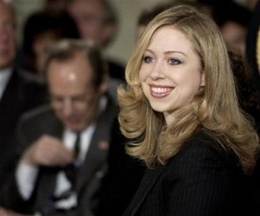 Chelsea Clinton is seen at the White House in Washington, D.C., June 14, 2004. Clinton has joined Avenue Capital Group, a $12 billion hedge fund manager whose founder has contributed to many Democratic Party campaigns, a person familiar with the matter said on Friday. 