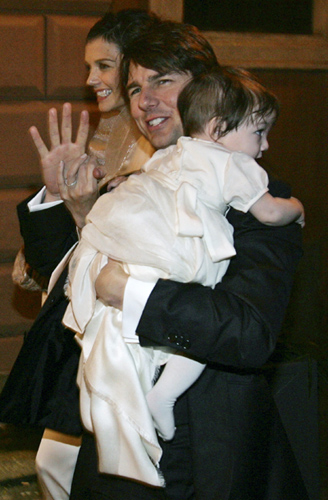 ,,tom cruise,,katie holmes,,suri,,