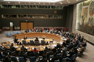 UN Secretary-General Kofi Annan speaks to the Security Council at the United Nations headquarters as they meet to discuss the situation in the Middle East Tuesday, Dec. 12, 2006. (AP