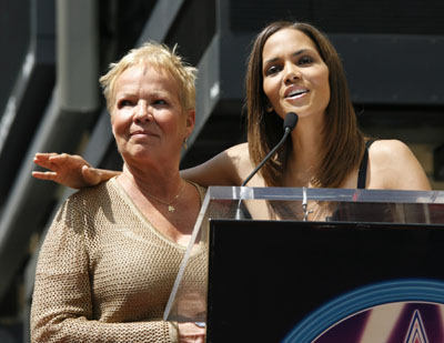 halle berrys mother