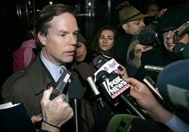 Britain calls for new talks with Iran