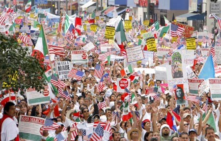 500,000 march in US over immigration