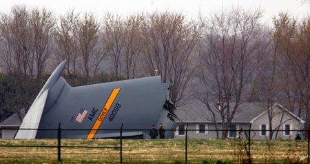 US Air Force cargo plane crashes
