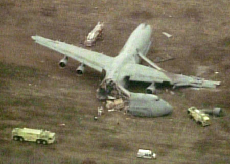 US Air Force cargo plane crashes