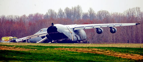 US Air Force cargo plane crashes