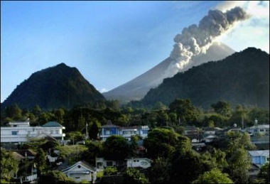 211 reported killed in Indonesian quake