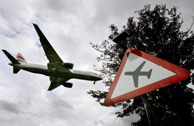 Britain foils 'mass murder' plot to blow up planes