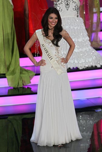 Czech teenager wins Miss World 2006