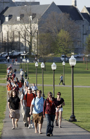 Virginia Tech students return to campus