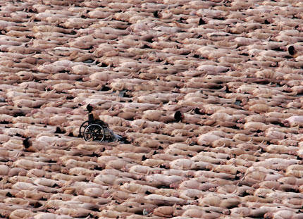 Naked volunteers pose for US photographer Spencer Tunick 