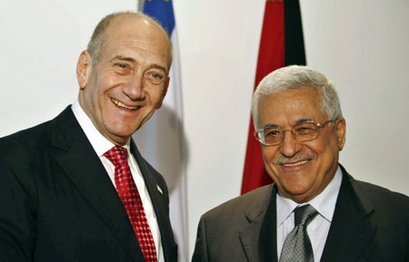 Olmert meets Abbas in Sharm el-Sheikh