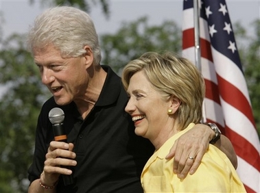 White House criticizes Clintons on Libby