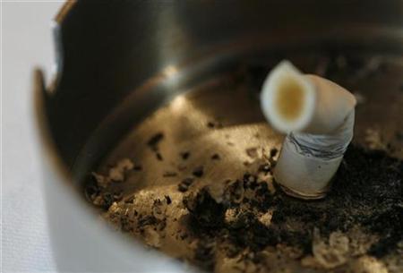 US orders suicide warnings on anti-smoking drugs