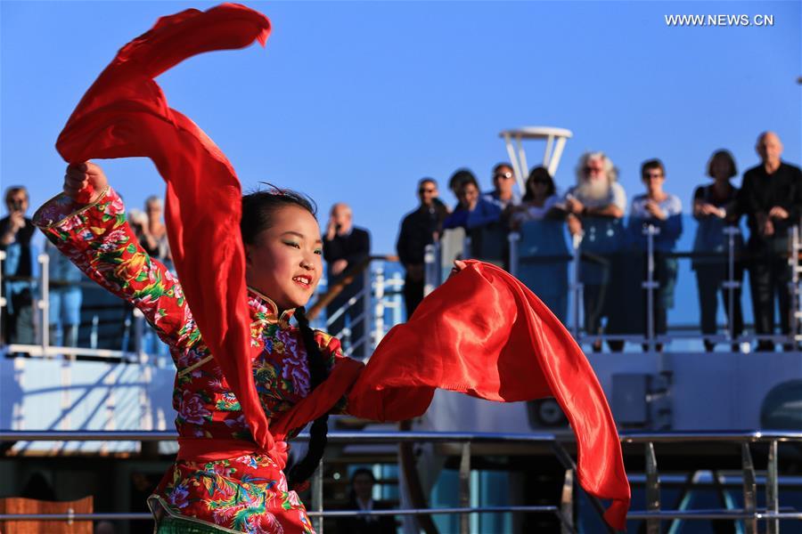 Chinese culture in spotlight on Silk Road cruiseliner