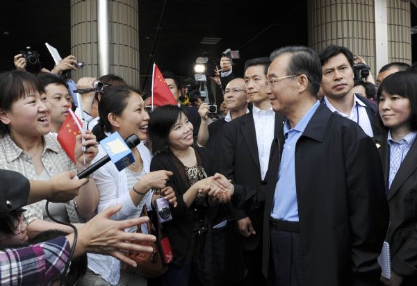 Premier Wen visits disaster-ravaged Fukushima