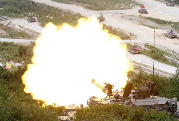 DPRK denounces ROK, US joint drills