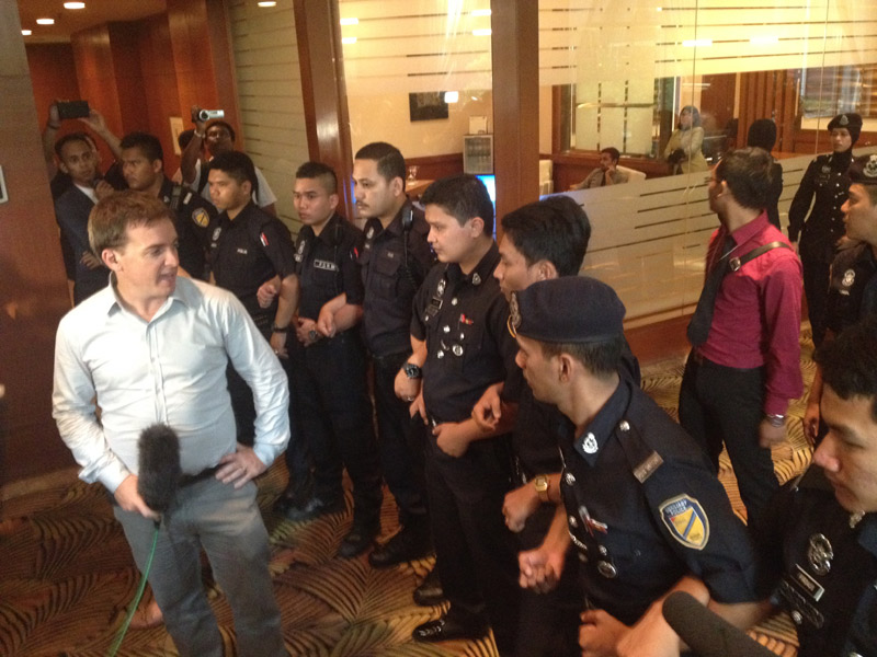 Malaysian police prevent press from speaking to relatives