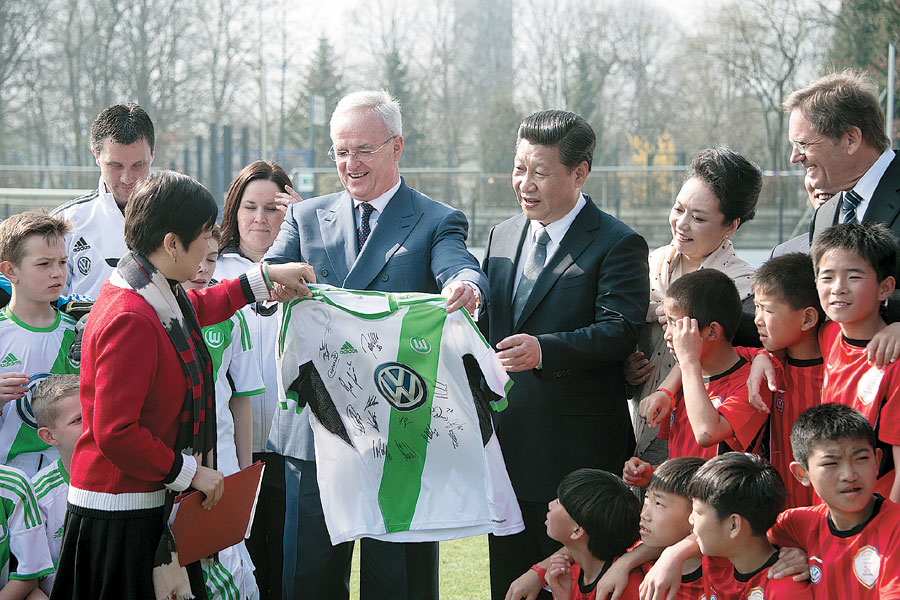 Xi's love of sports could fill a wardrobe