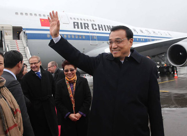 Chinese premier arrives in Switzerland for Davos forum, working visit