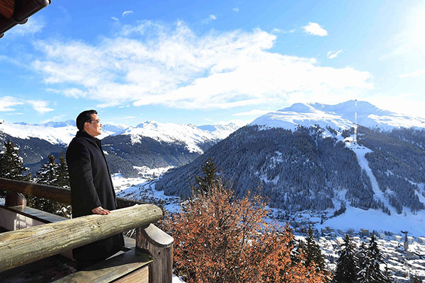 Peaceful moments ahead of Davos Forum