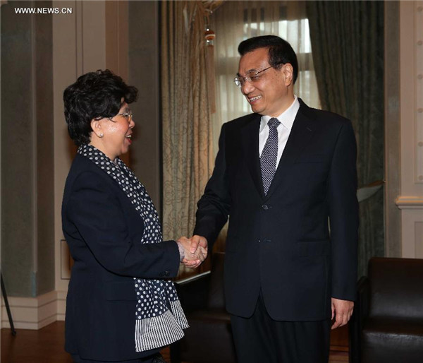 Premier Li meets with WHO director general in Switzerland