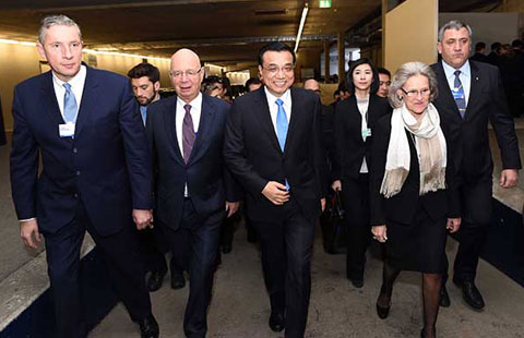 Li meets WEF’s Intl Business Council representatives