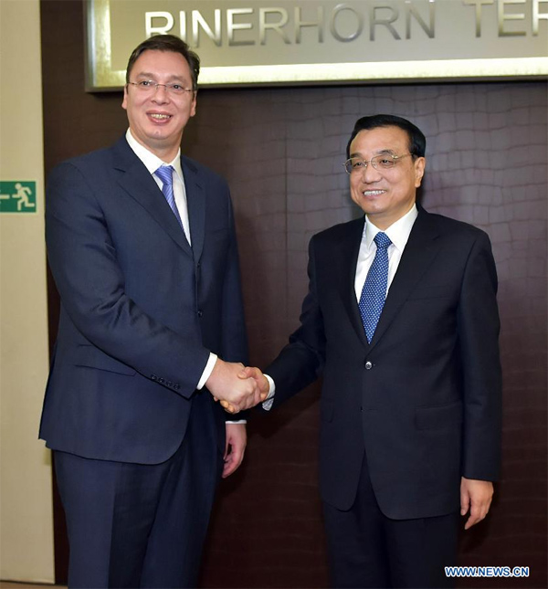 Premier Li meets Ukrainian, Serbian and Kazakh leaders in Davos