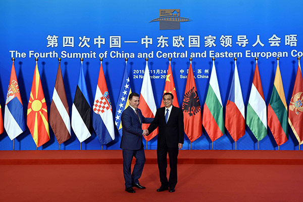 Premier Li welcomes leaders at China-CEE meetings